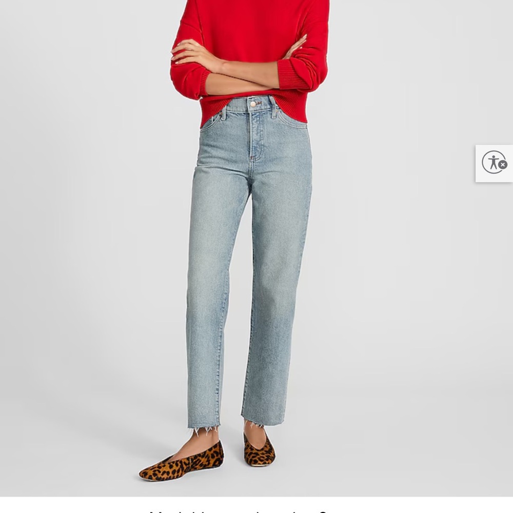 Express Straight Ankle Jeans